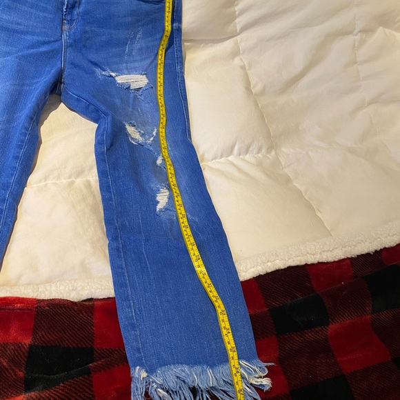 Zara Trafaluc Slouchy Distressed Jeans- Size 10 - Picture 7 of 12